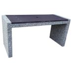  Beton asztal napernyő helyével kialakítva, 1590x650x800 mm