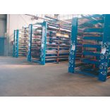 Csavar-orsóval állítható konzolos állvány, terhelhetőség: 45 t, sz x mé x m 5100x1530x2740 mm