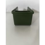 MP2002L zöld műanyag tárolódoboz