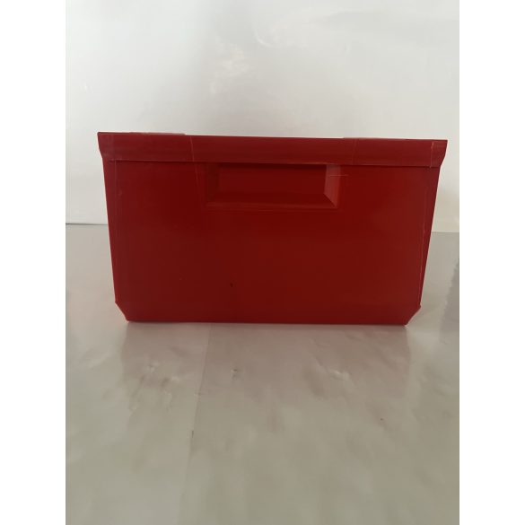 MP 2005 piros műanyag tárolódoboz