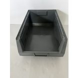 MP 2005 szürke műanyag tárolódoboz